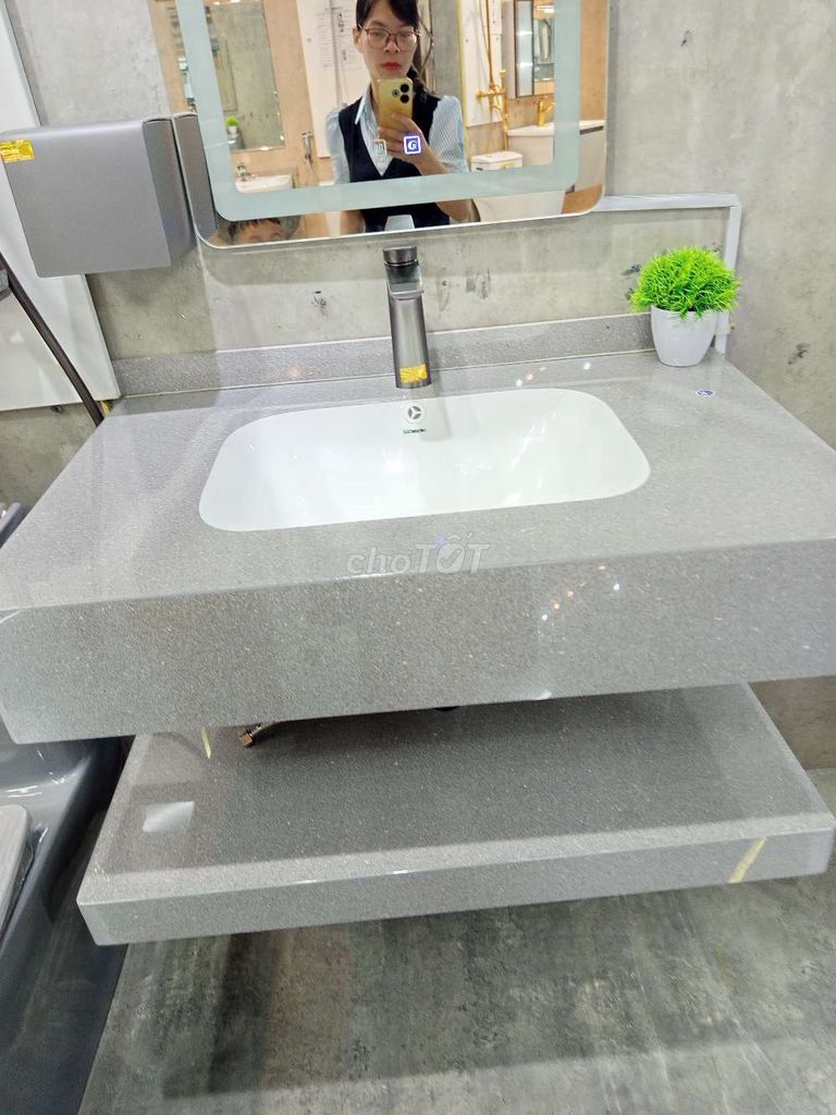 Bàn đá lavabo Đá Xám Tầng tràn viền. Mua bán Thiết bị vệ sinh, nhà tắm tại Quận Đống Đa Hà Nội được đăng bởi tk 681 hình 1