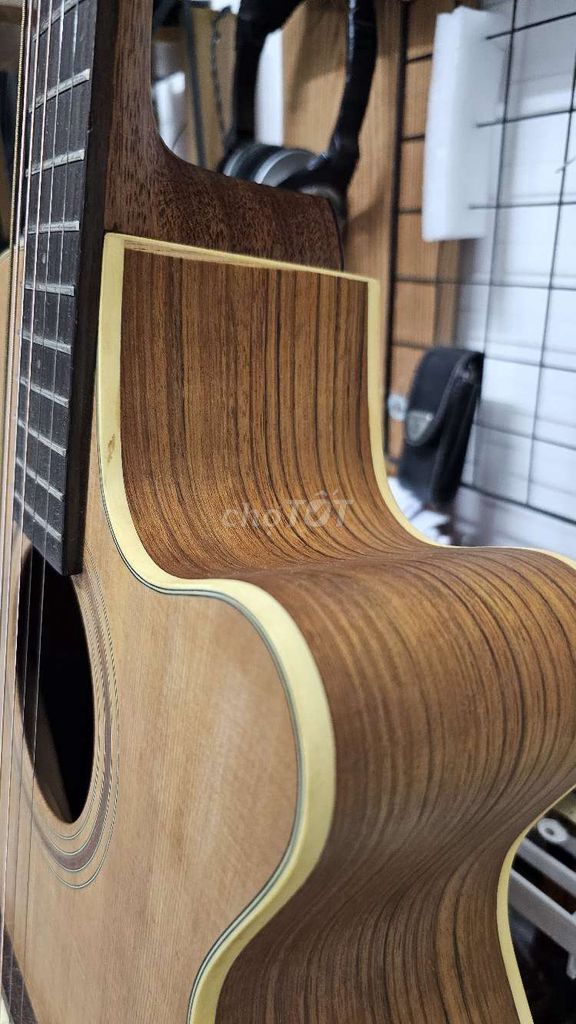Đàn guitar Ayers ACSOL Sitka Ovangkol. Mua bán Nhạc cụ tại Quận Bình Thạnh Tp Hồ Chí Minh được đăng bởi Son Kim hình 1