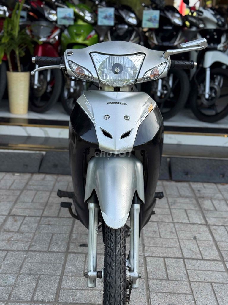 Honda Wave 100cc Bạc Đen. Mua bán Xe máy tại Thành phố Sóc Trăng Sóc Trăng được đăng bởi Mạnh Huỳnh hình 2
