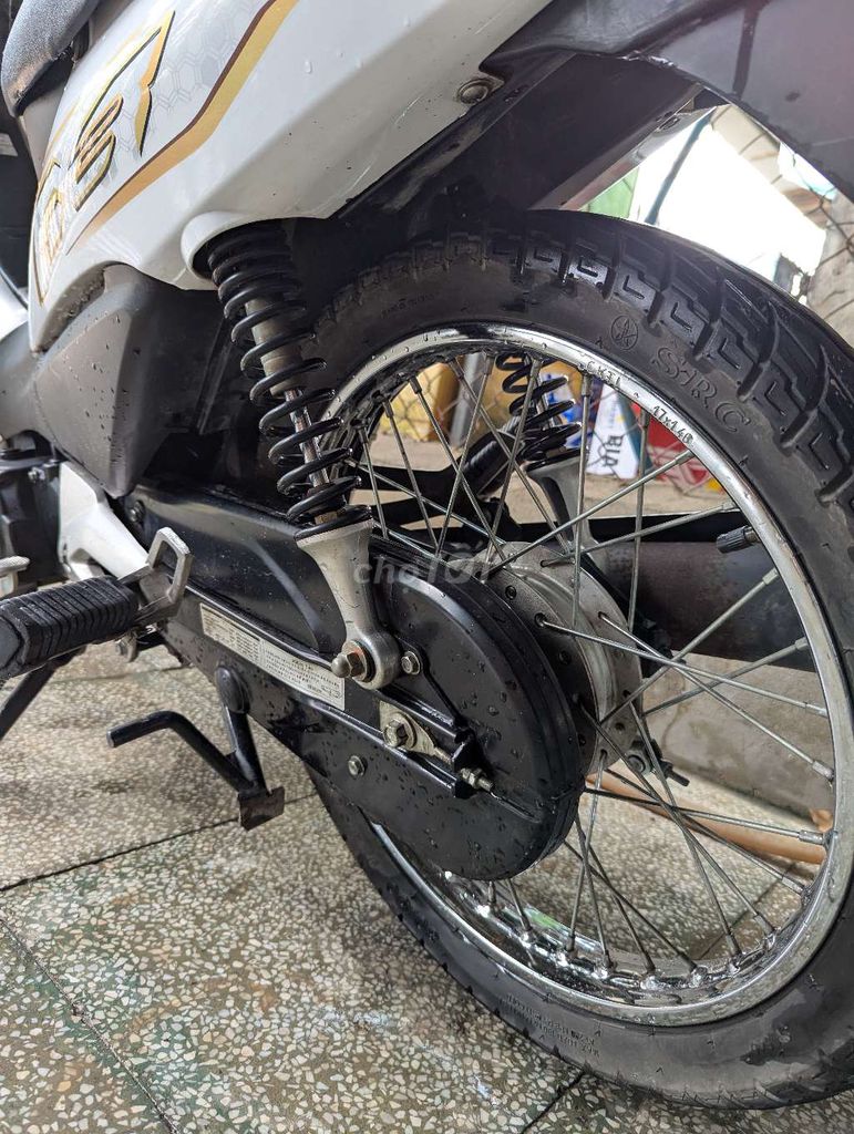 Wave 50cc Trắng Đk 2021 bs 70 máy êm. Mua bán Xe máy tại Huyện Hòa Thành Tây Ninh được đăng bởi Hậu Nguyễn hình 4