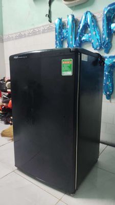 Tủ lạnh Aqua 90L mới 90%. Giá 3tr290 còn 2tr2