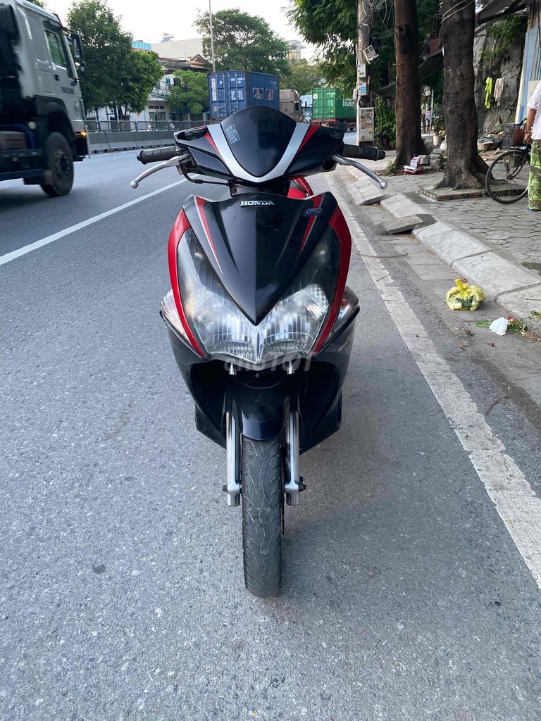 Honda Air Blade черный, красный
