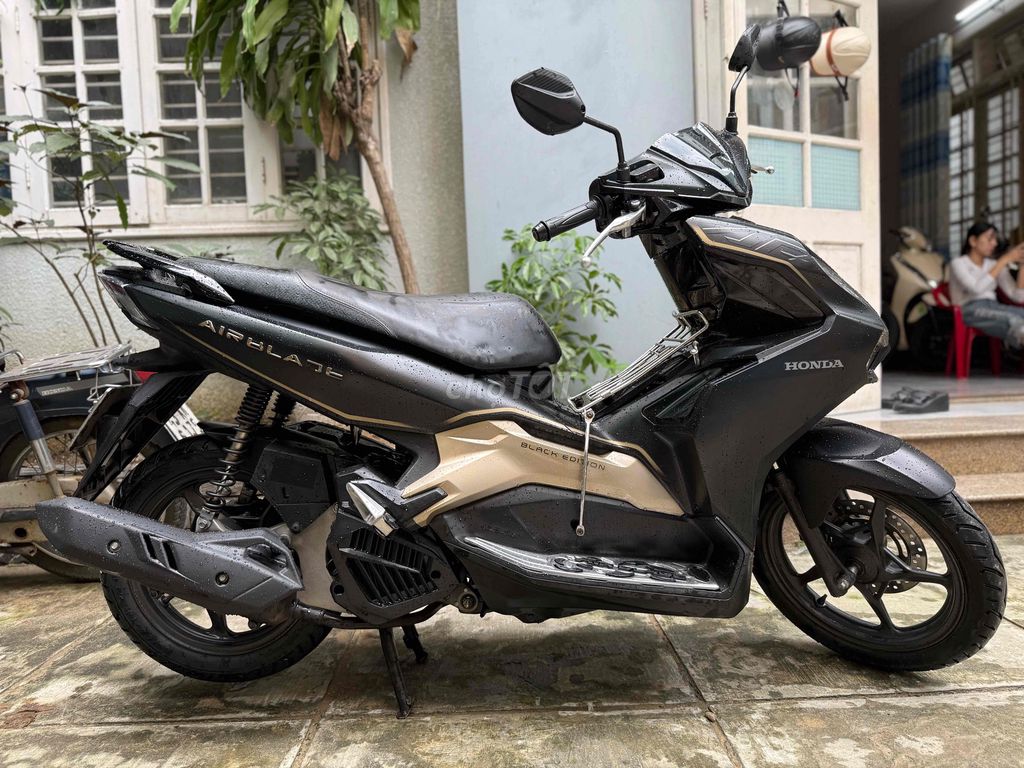 Airbalde đen mù khoá ga bs43, máy zin ngon.. Mua bán Xe máy tại Quận Thanh Khê Đà Nẵng được đăng bởi Nhan Nguyen hình 3