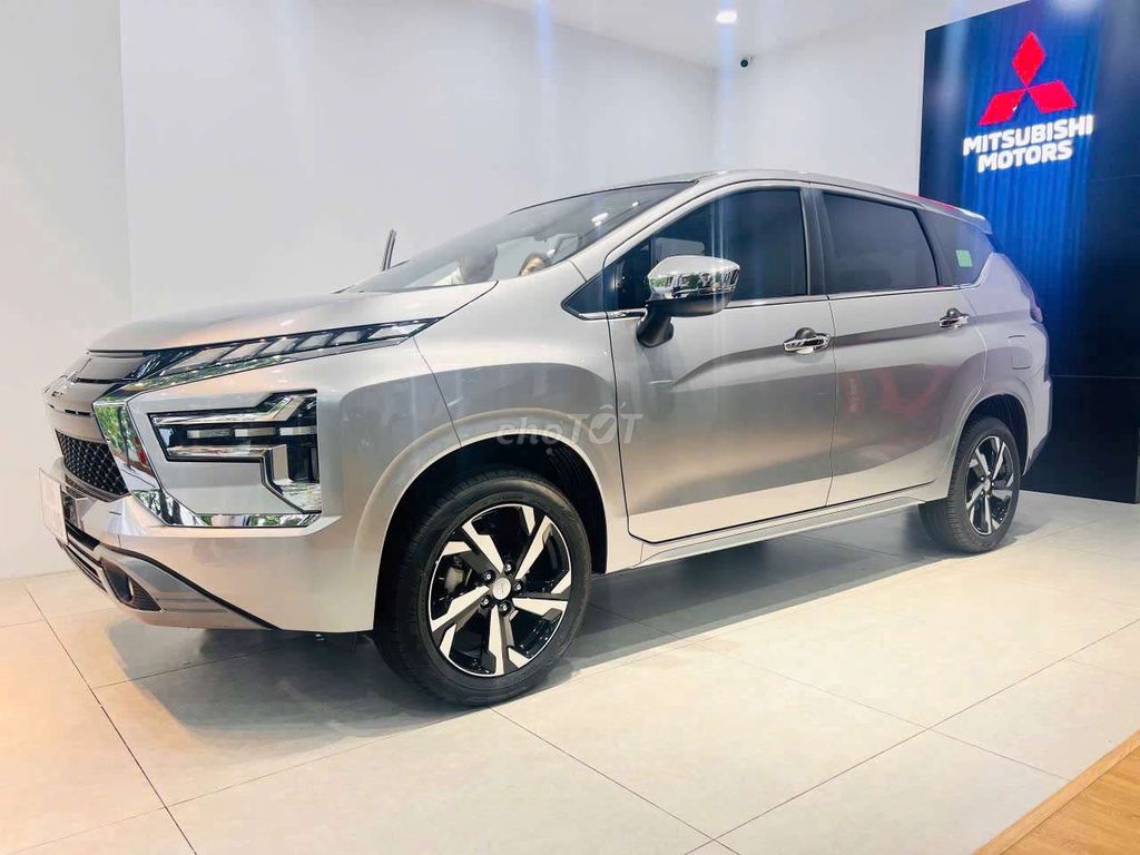 Mitsubishi Xpander 2023 AT Premium - 29999 km