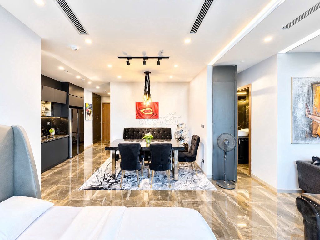 ПРОДАЕТСЯ ОДНОКОМНАТНАЯ КВАРТИРА ПЛОЩАДЬЮ 51 М² — 19 ЭТАЖ — М2 VINHOMES METROPOLIS LIEU GAI