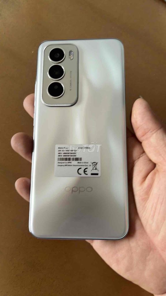 Oppo reno 12 5G ram12/256Gb bh 10/2025 99,9%