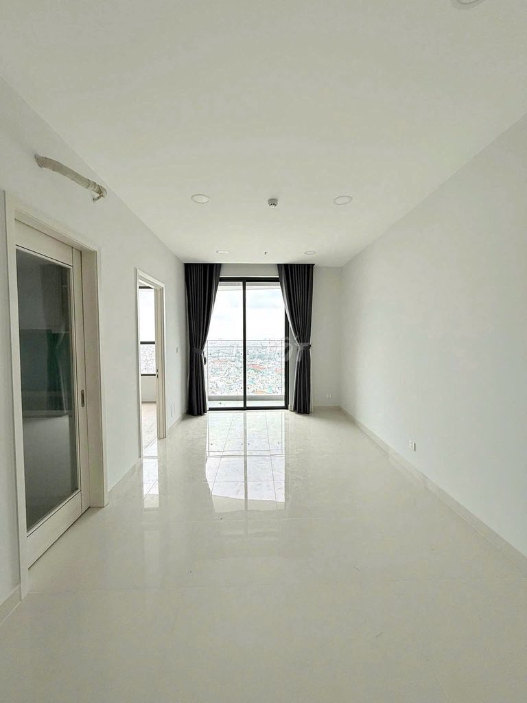 KẸT TIỀN CẦN BÁN GẤP CĂN DHOMME VIEW ĐẦM SEN VÀ QUẬN 1