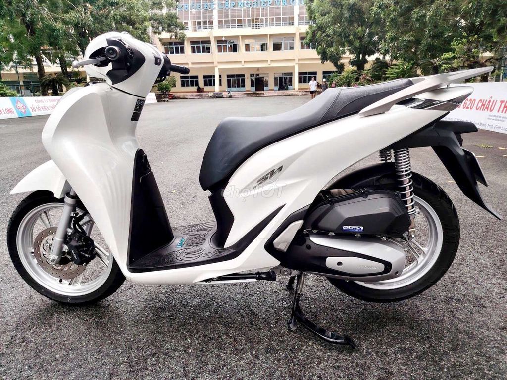 BÁN SH 125 XE LƯỚT BS 64. Mua bán Xe máy tại Thành phố Vĩnh Long Vĩnh Long được đăng bởi nam hình 5