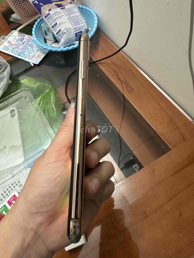 Apple iPhone XS Max 64GB Vàng. Mua bán Điện thoại tại Quận Lê Chân Hải Phòng được đăng bởi nam hình 1