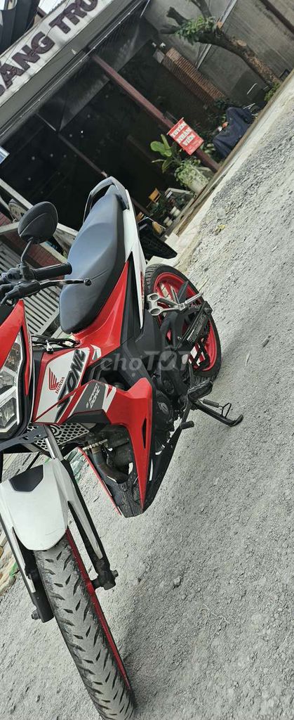 Sonic honda kiểu dáng thể thao như xe mới bstp. Mua bán Xe máy tại Quận 12 Tp Hồ Chí Minh được đăng bởi thảo hình 2
