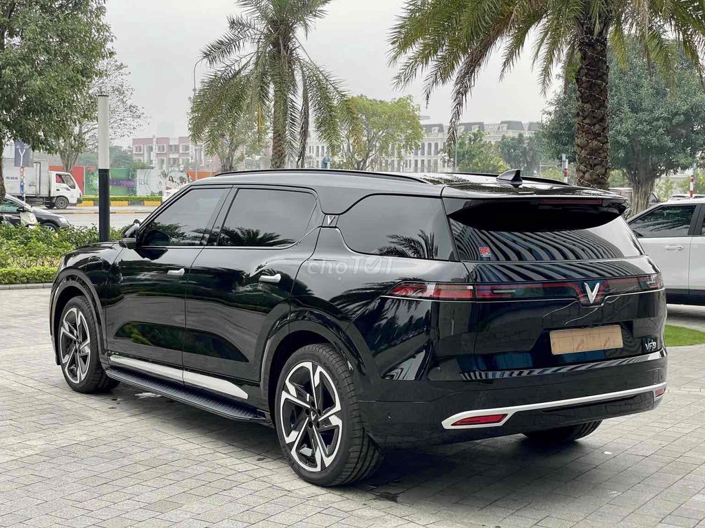 TRẢ TRƯỚC GẦN 200 TRIỆU NHẬN NGAY VF9. Mua bán Ô tô tại Quận 1 Tp Hồ Chí Minh được đăng bởi VINFAST SÀI GÒN  hình 9