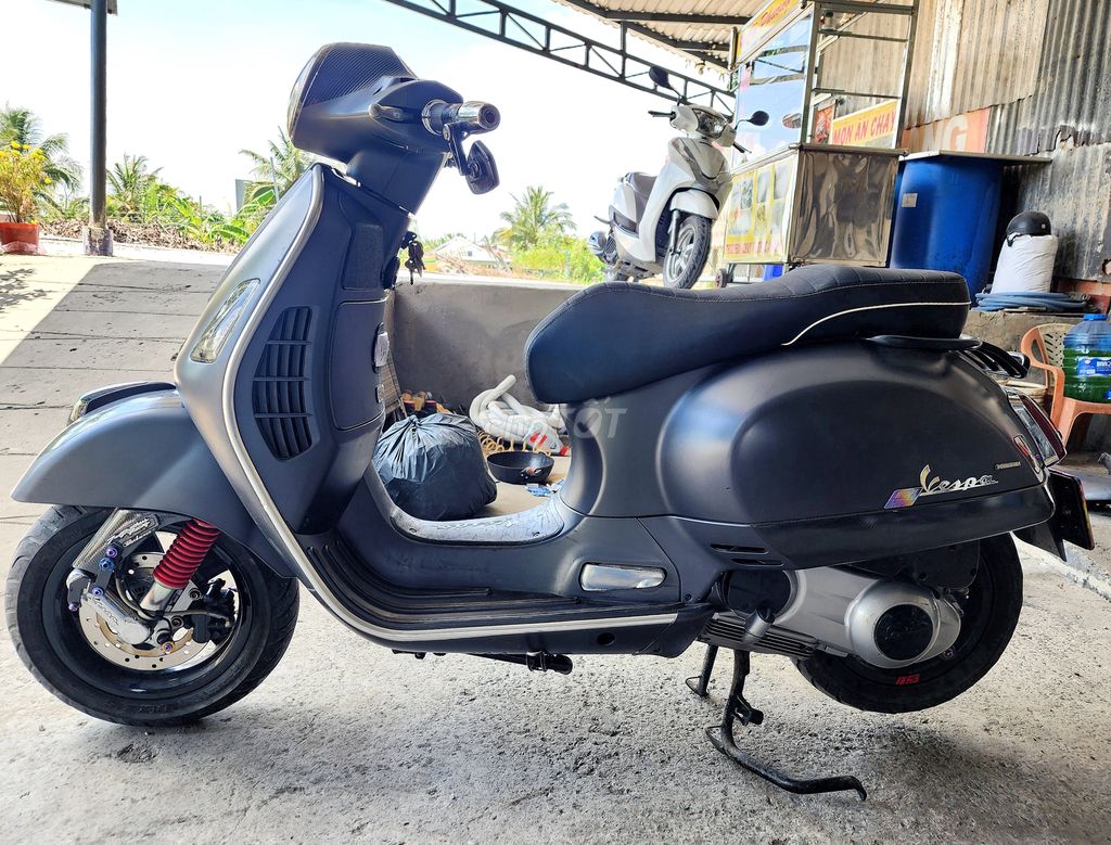 Vespa GTS 300 219 xám Lưu chính chủ tại cânthơ. Mua bán Xe máy tại Quận Cái Răng Cần Thơ được đăng bởi Khanh Duong  hình 3