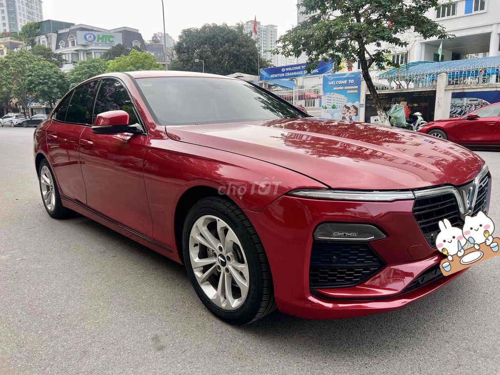 Vinfast Lux A 2021 photo 2