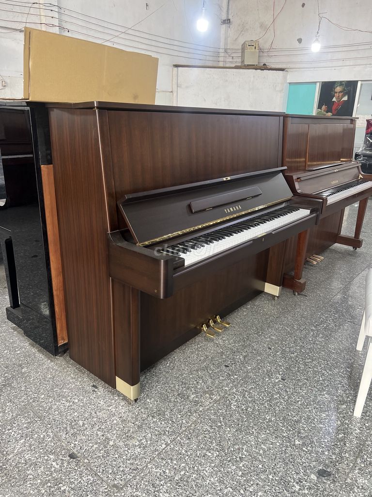 Piano yamaha U5H gỗ zin