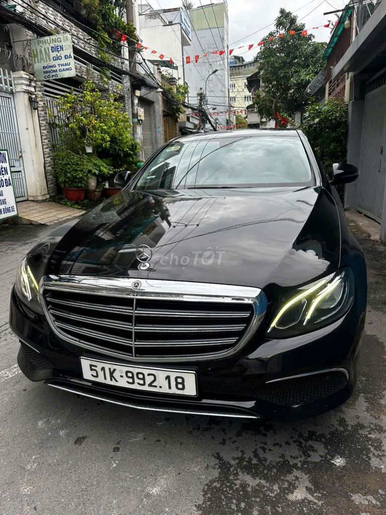 Mercedes E200 - model 2018. Mua bán Ô tô tại Quận 7 Tp Hồ Chí Minh được đăng bởi Lê  hình 9