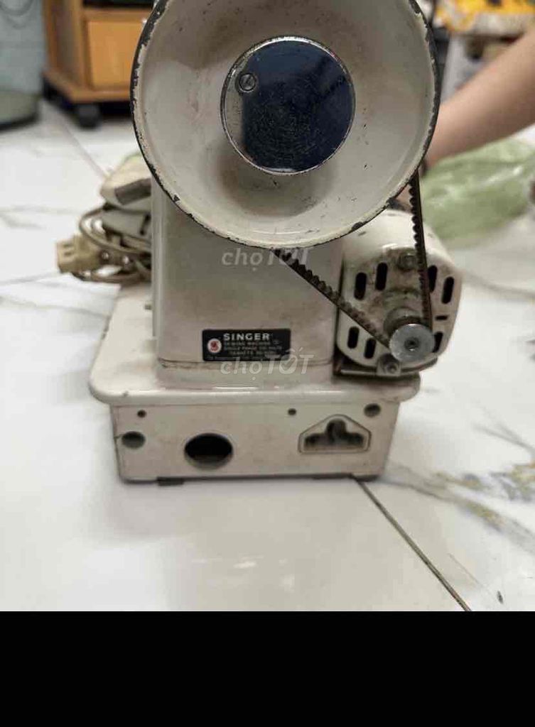 Máy may Singer Trắng Đã sử dụng. Mua bán Đồ chuyên dụng, Giống nuôi trồng tại Huyện Nhà Bè Tp Hồ Chí Minh được đăng bởi Dung hình 1