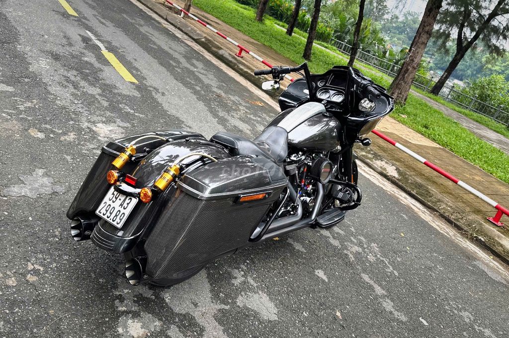 ___HARLEY Road Glide 128Ci 2021 Sp___. Mua bán Xe máy tại Quận Tân Bình Tp Hồ Chí Minh được đăng bởi Nguyễn Đình Quang Duy  hình 3