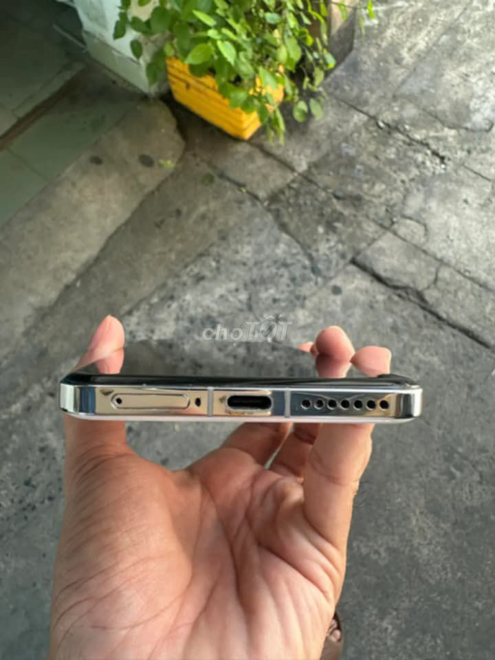 Xiaomi 14 Pro 256GB Trắng. Mua bán Điện thoại tại Thành phố Dĩ An Bình Dương được đăng bởi VÔ KHUYẾT hình 1