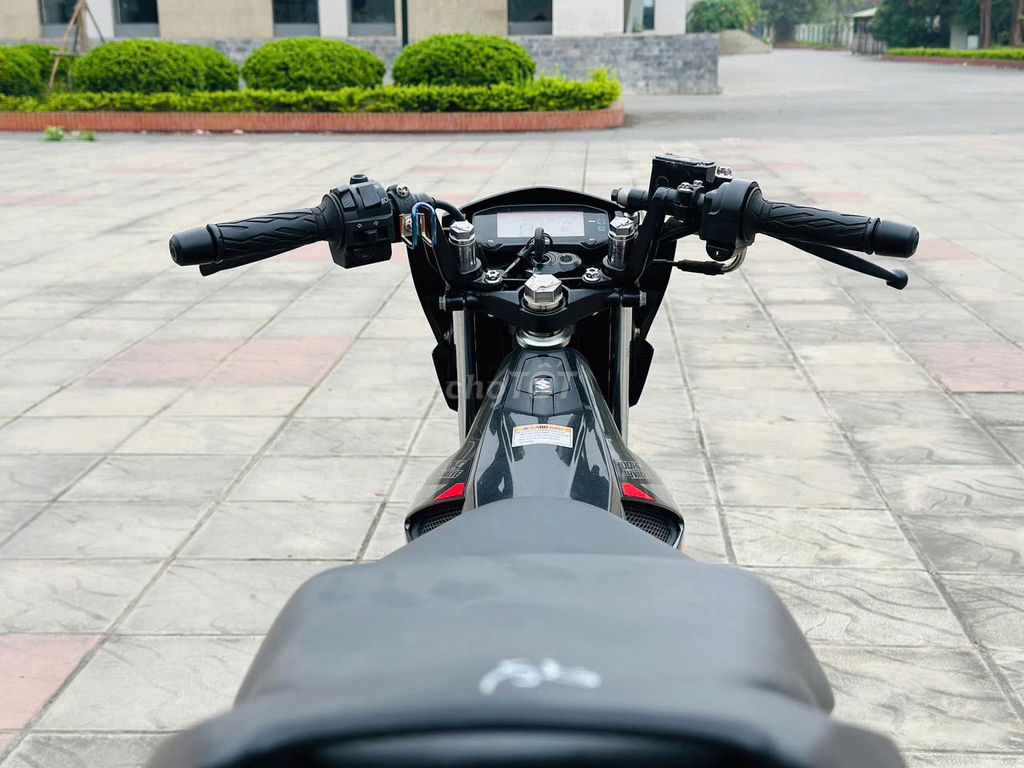 SUZUKI RAIDER 150I MÁY ZIN XE ĐẸP CHÍNH CHỦ BÁN. Mua bán Xe máy tại Quận Nam Từ Liêm Hà Nội được đăng bởi Trịnh Lan Hương hình 4