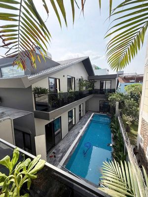 Rent · 11 bd · 330 м² · Quận Ngũ Hành Sơn, ул. Đường Hồ Xuân Hương