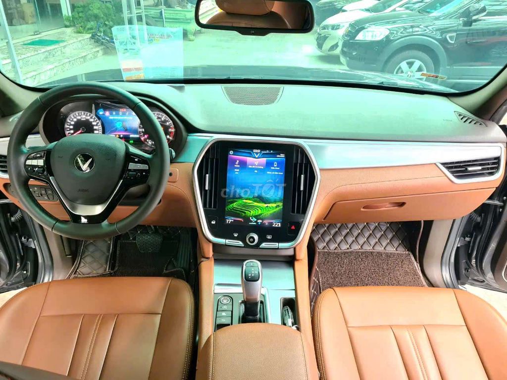 VINFAST LUX SA CAO CẤP 2019, 1 CHỦ TỪ ĐẦU.. Mua bán Ô tô tại Thành phố Thủ Đức Tp Hồ Chí Minh được đăng bởi Đức Hưng Siêu thị ô tô Thủ Đức hình 14