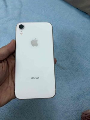 Iphone XR trắng quốc tế máy nhà xài nguyên zin