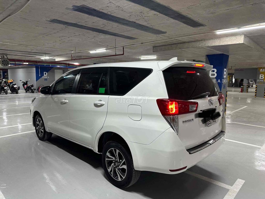 Toyota Innova 2020 MT mẫu 2021