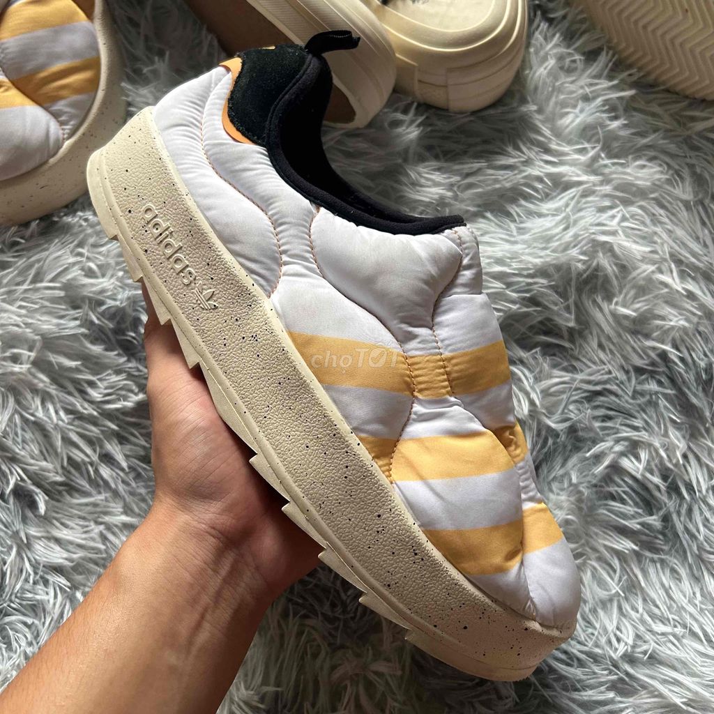 Giày sneaker Adidas nam nữ trắng vàng. Mua bán Giày dép tại Quận 11 Tp Hồ Chí Minh được đăng bởi OFF WHITE hình 1
