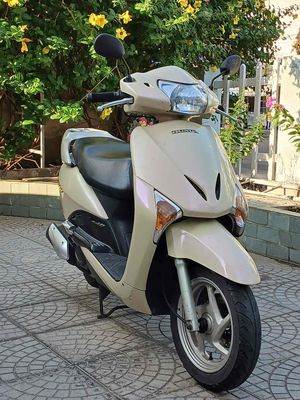 Honda Lead Fi bstp , màu vàng kem