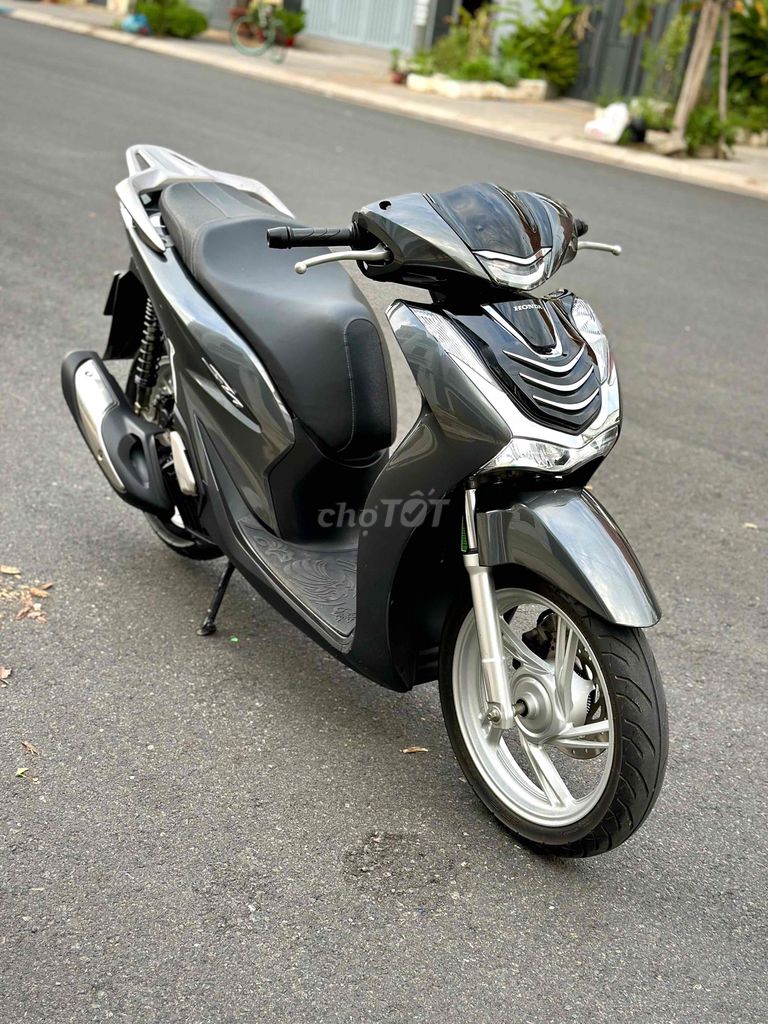 SH 125 ABS 2020 Xám đen siêu Đẹp 😘. Mua bán Xe máy tại Thành phố Vũng Tàu Bà Rịa - Vũng Tàu được đăng bởi Xe Máy Cũ Vũng Tàu 72 hình 1