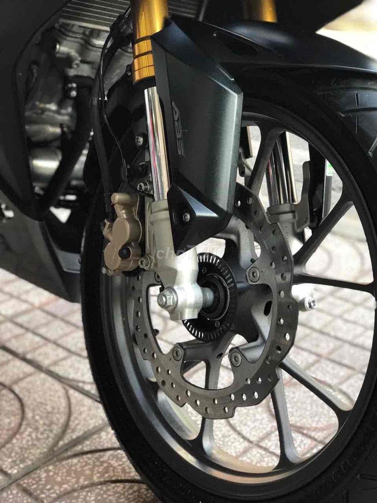 CBR150 ABS T12/2022 BSTP -SIÊU LƯỚT - NỢ XẤU 3%. Mua bán Xe máy tại Quận 8 Tp Hồ Chí Minh được đăng bởi XE MÁY NGUYỄN MINH SƠN hình 4