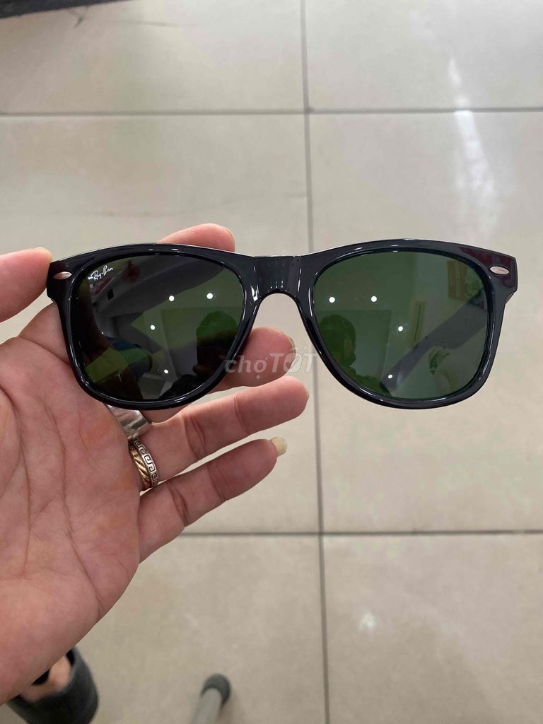 kinh rayban bãi nhật có gì khác