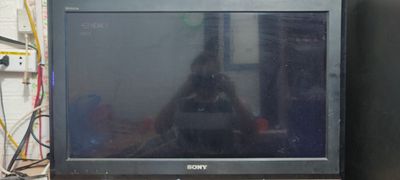 TV Sony 32" không kết nối mạng internet