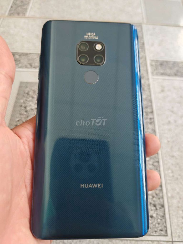 Huawei Mate 20, 2simz 128GB Xanh. Mua bán Điện thoại tại Quận Liên Chiểu Đà Nẵng được đăng bởi LE hình 1