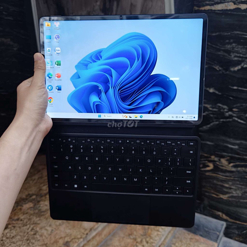 Huawei MateBook E 2022 i5-1130G7 12.6 in 16/512. Mua bán Laptop tại Huyện Thanh Trì Hà Nội được đăng bởi Phạm Minh Phương hình 1