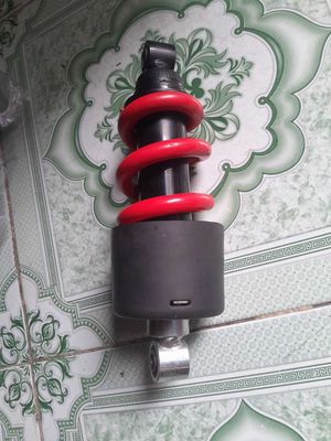 Phuộc xe máy Winner V4 Đỏ, Đen, Bạc Rất mới. Mua bán Phụ tùng xe tại Quận 12 Tp Hồ Chí Minh được đăng bởi YAYA NGUYỄN