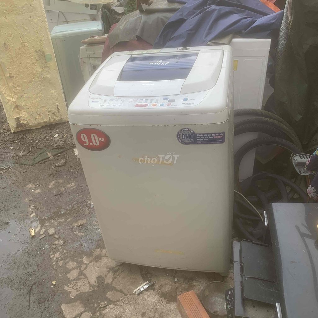 Máy giặt Toshiba 9kg Trắng. Mua bán Máy giặt tại Quận Tân Phú Tp Hồ Chí Minh được đăng bởi anh nam hình 1