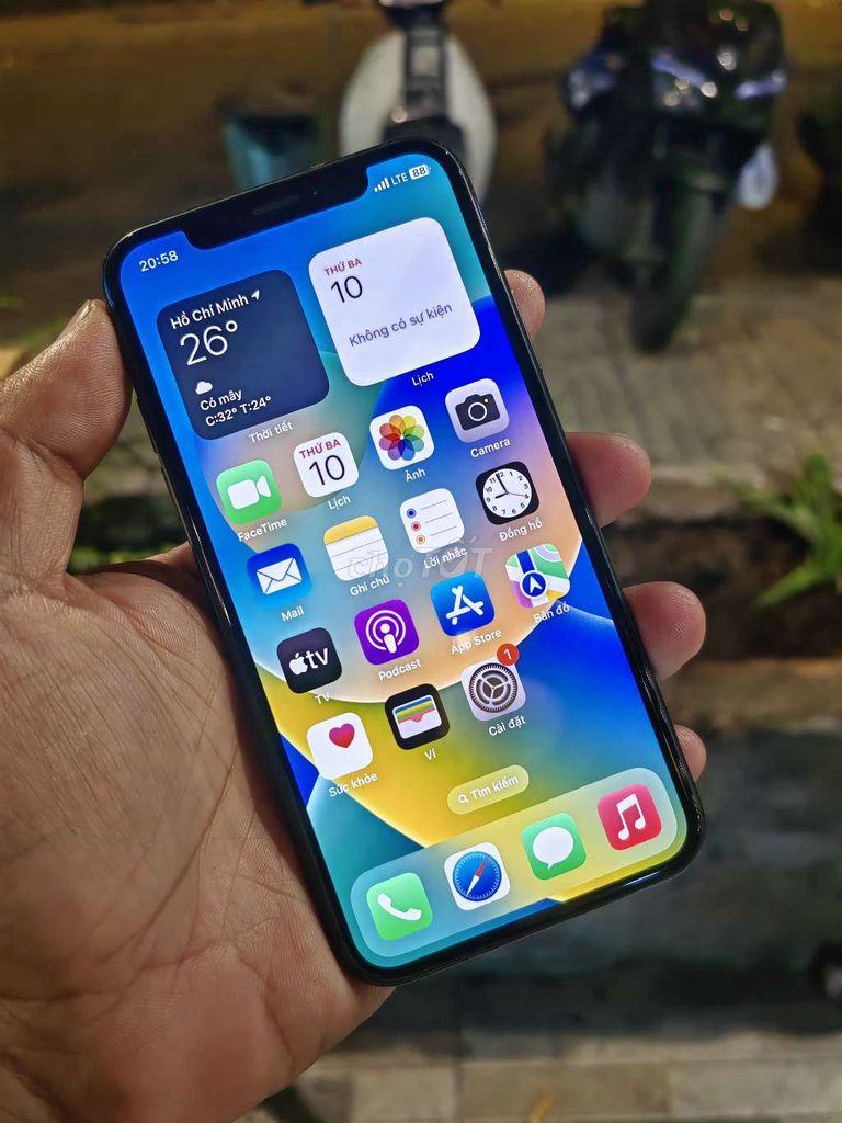 iPhone XS 64G Lock Mỹ màn zin full CN pin 87 OK Gl