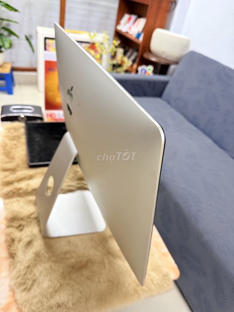 Apple iMac Retina 5K 27 inch. Mua bán Máy tính để bàn tại Quận 5 Tp Hồ Chí Minh được đăng bởi Lý Hùng hình 1