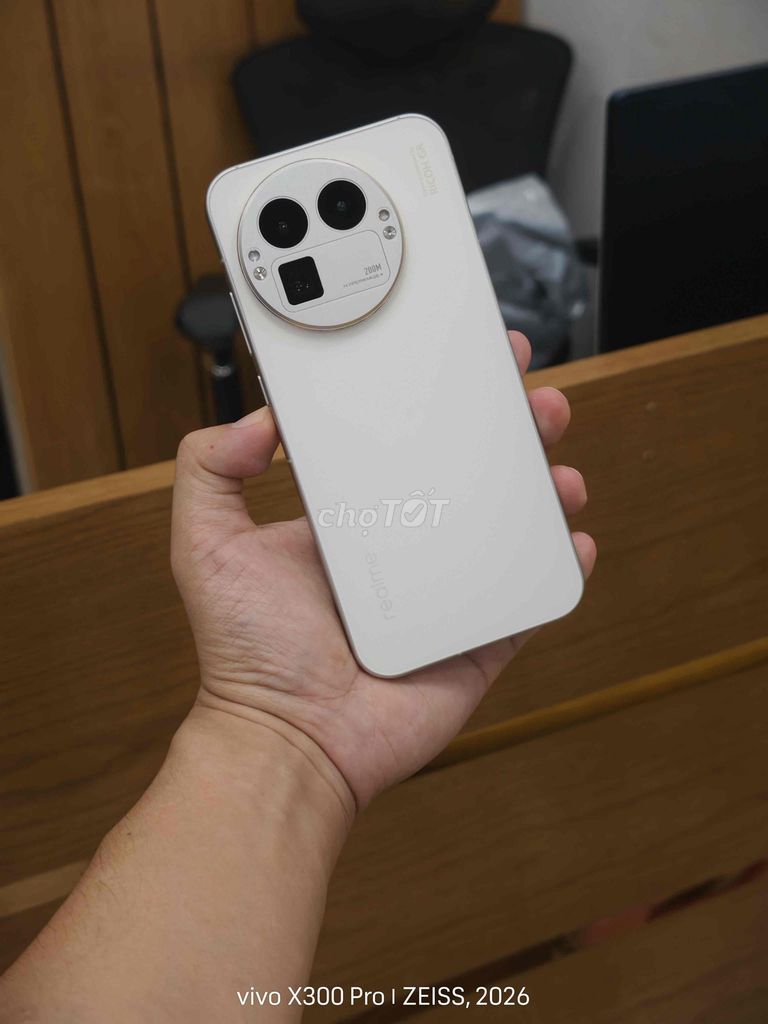 Realme Gt8 Pro trắng 12G/256G rom quốc tế Fullbox. Mua bán Điện thoại tại Quận 10 Tp Hồ Chí Minh được đăng bởi Nguyễn Mạnh Hải hình 1