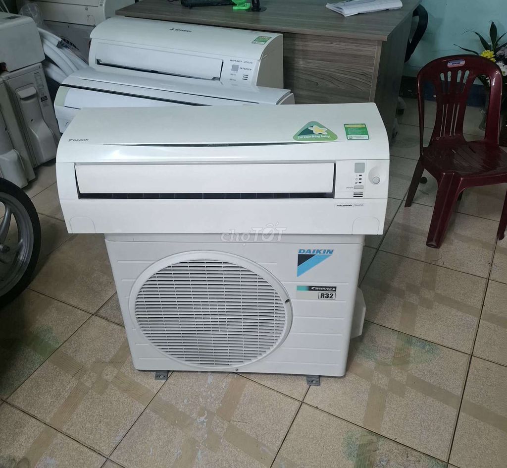 Máy lạnh Daikin Inverter 1.0 HP Trắng. Mua bán Máy lạnh, điều hoà tại Thành phố Dĩ An Bình Dương được đăng bởi Kim Quyên hình 1