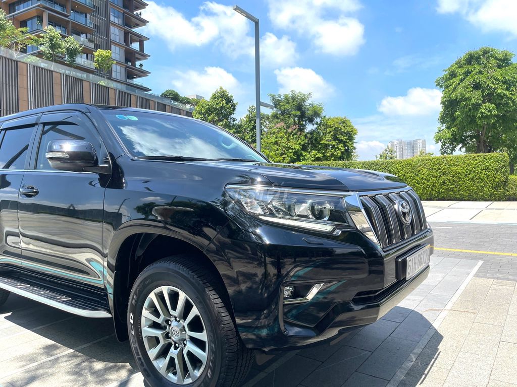 Bán xe Toyota CRUISER PRADO màu đen,nội thất kem. Mua bán Ô tô tại Quận 5 Tp Hồ Chí Minh được đăng bởi Phạm Khang hình 11