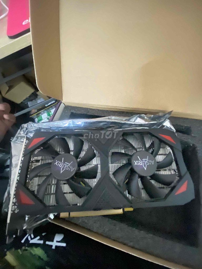 xác card rx580 còn mới