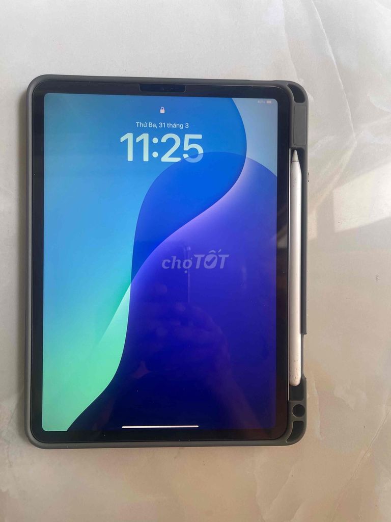Apple iPad Pro 2022 128GB Xám. Mua bán Máy tính bảng tại Quận Cẩm Lệ Đà Nẵng được đăng bởi Huy Hoang hình 1