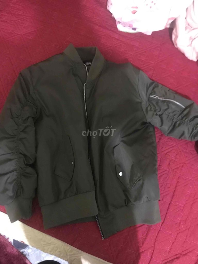 Áo khoác Cá mập Unisex size M. Mua bán Quần áo tại Huyện Văn Chấn Yên Bái được đăng bởi Văn Hà hình 1