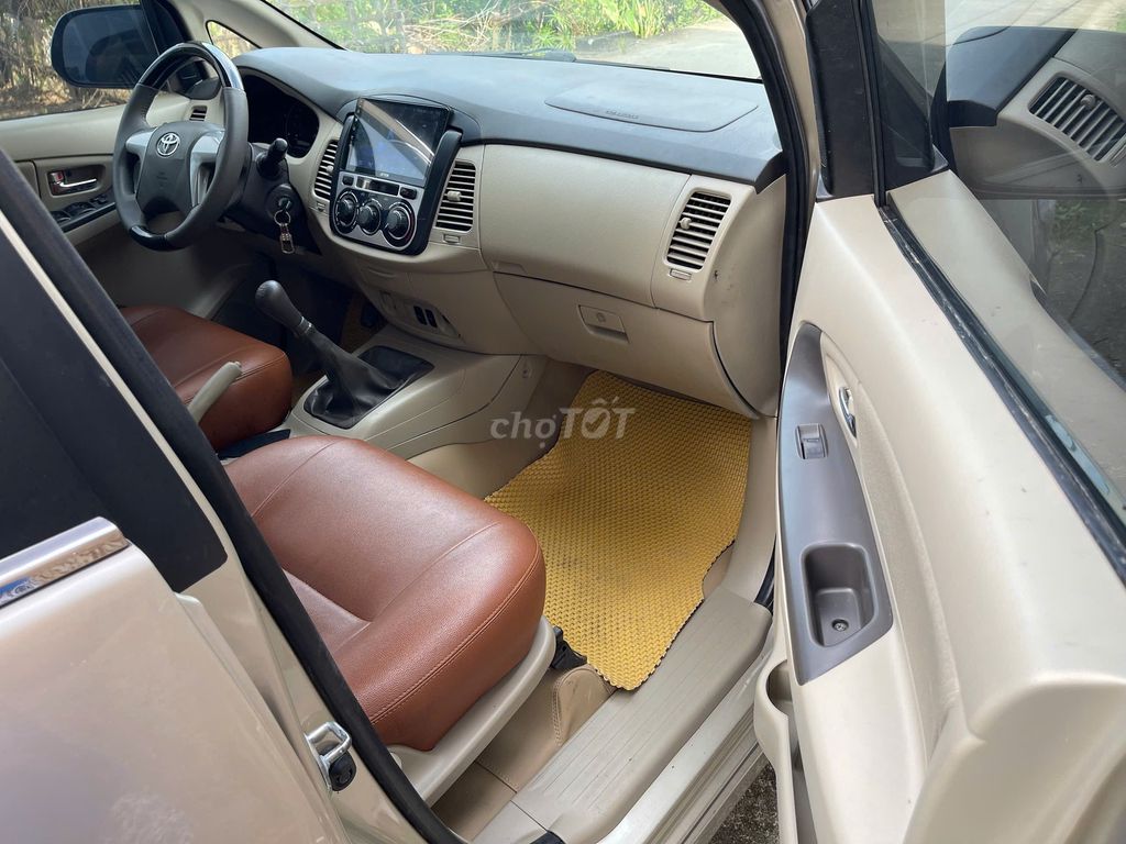 Toyota Innova 2016 2.0E - 110000 km. Mua bán Ô tô tại Quận Nam Từ Liêm Hà Nội được đăng bởi Nguyễn Hà Linh  hình 4