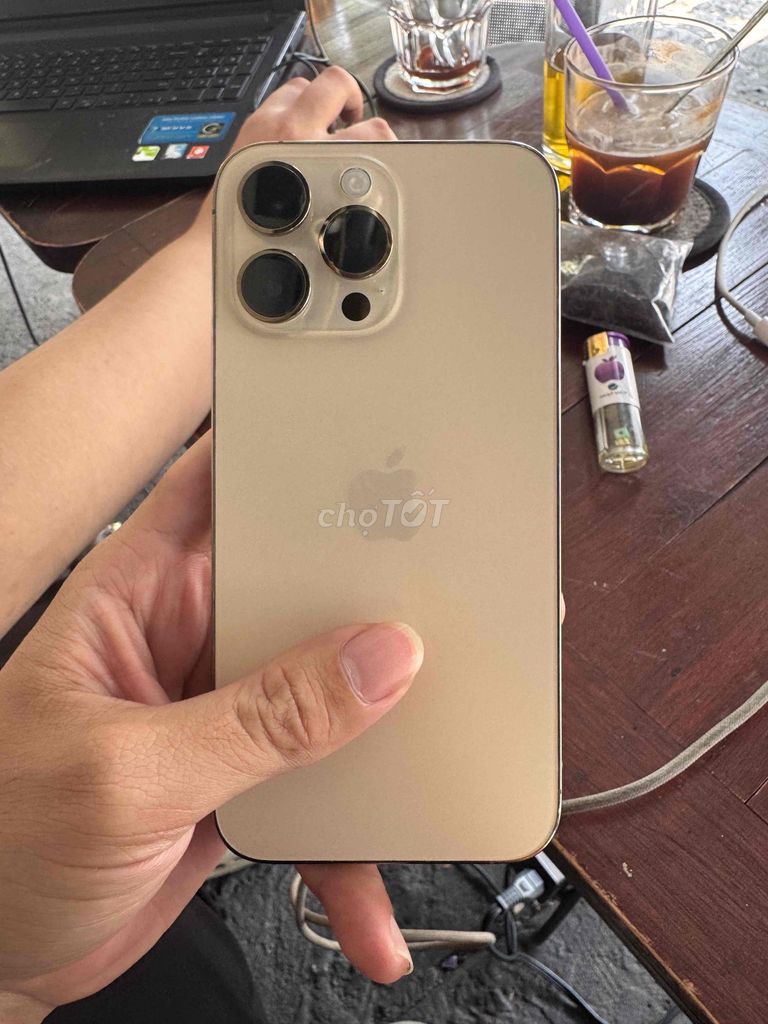 Apple iPhone 14 Pro Max 256GB Vàng Gold. Mua bán Điện thoại tại Quận Tân Phú Tp Hồ Chí Minh được đăng bởi Đức Toàn hình 1