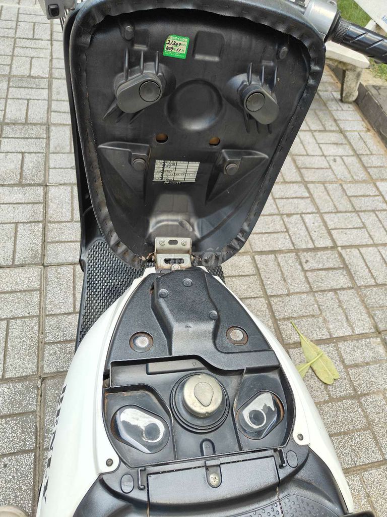 Honda Benly 50cc nguyên zin. Mua bán Xe máy tại Quận 12 Tp Hồ Chí Minh được đăng bởi QUANG NGUYEN MOTO BIKE hình 6