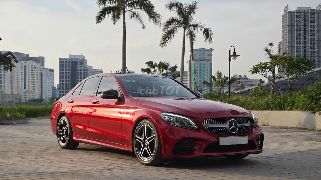 Mercedes Benz 2020 C300 AMG - 78000 km. Mua bán Ô tô tại Quận Thanh Xuân Hà Nội được đăng bởi Nguyễn Tuấn Hoàng hình 18