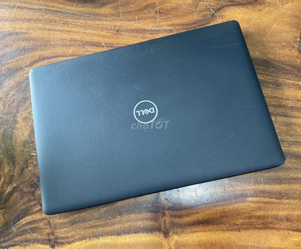 Dell Latitude 3590: i3-8130U, Ram 8Gb, 256Gb, 15,6